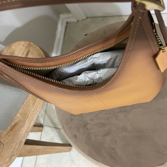 Coach Ergo Shoulder Bag - Picture 7 of 15